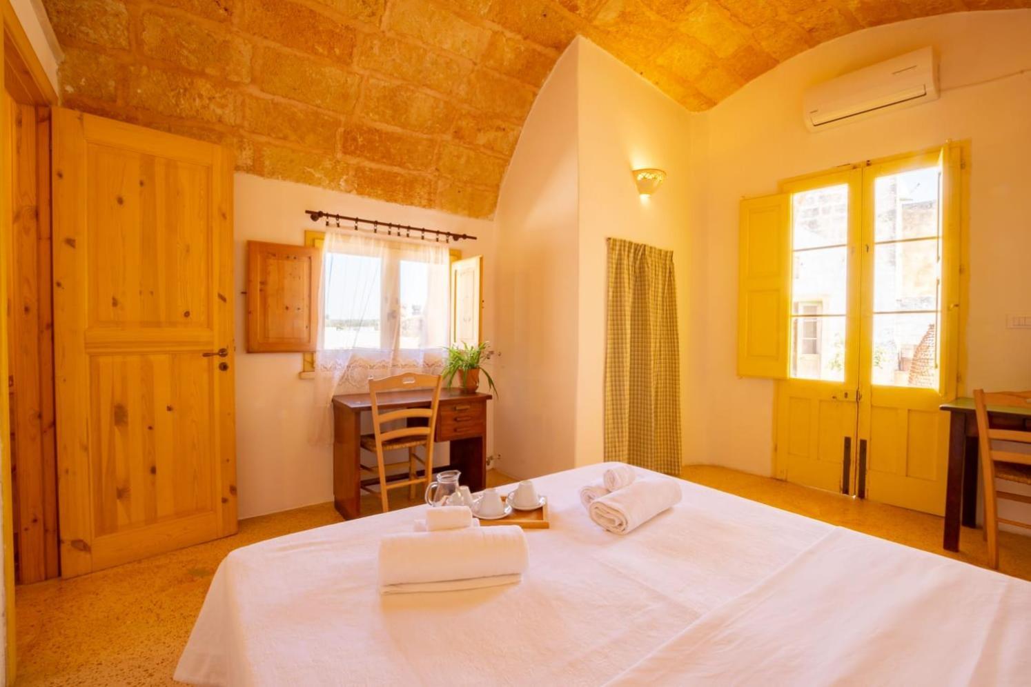 Bed and Breakfast Palazzo Le Zicaredde Salve Exterior foto