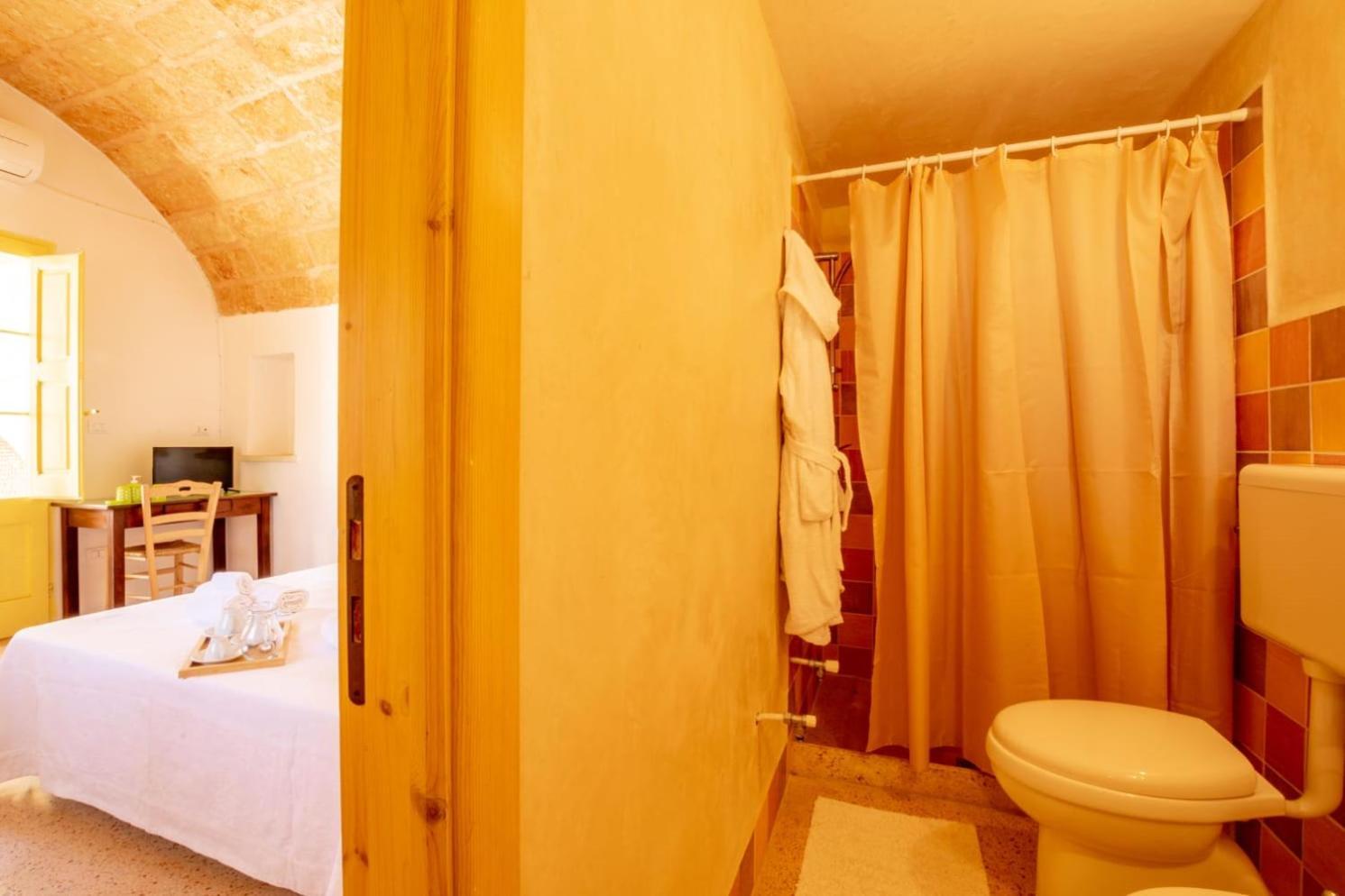 Bed and Breakfast Palazzo Le Zicaredde Salve Exterior foto